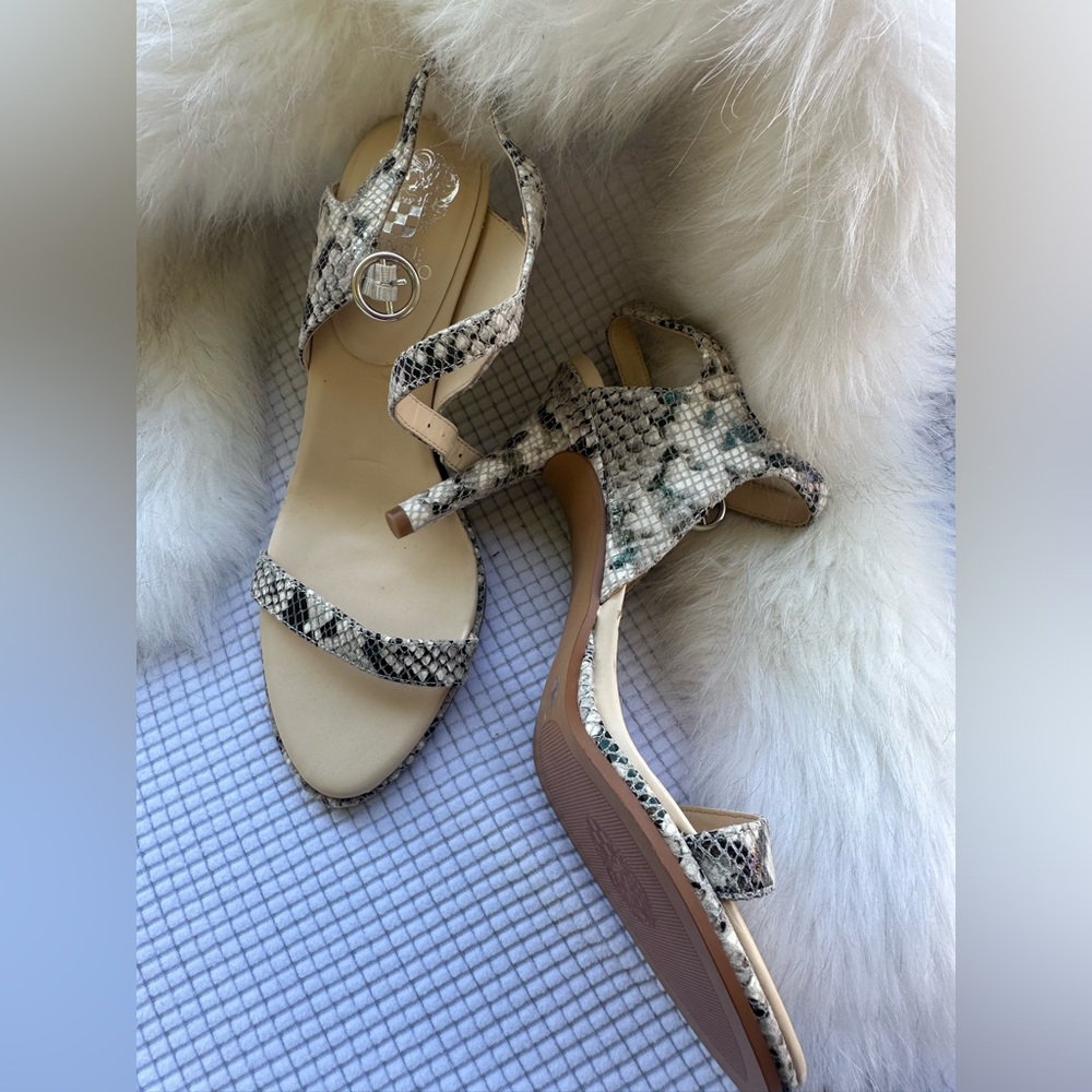 Vince Camuto Black and White Heels